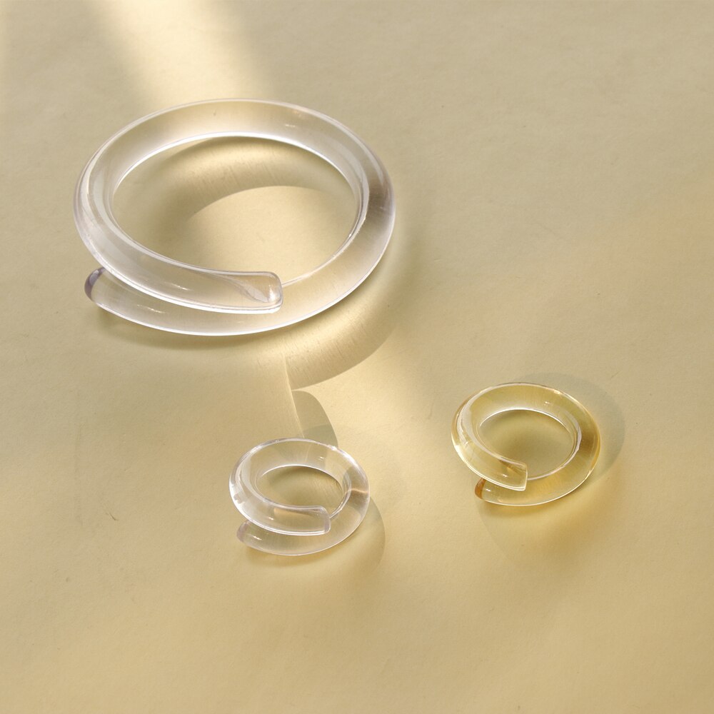 Aomu Transparant Acryl Twisted Open Ringen Voor Vrouwen Korea Chic Hars Verspringende Ring Partij Sieraden