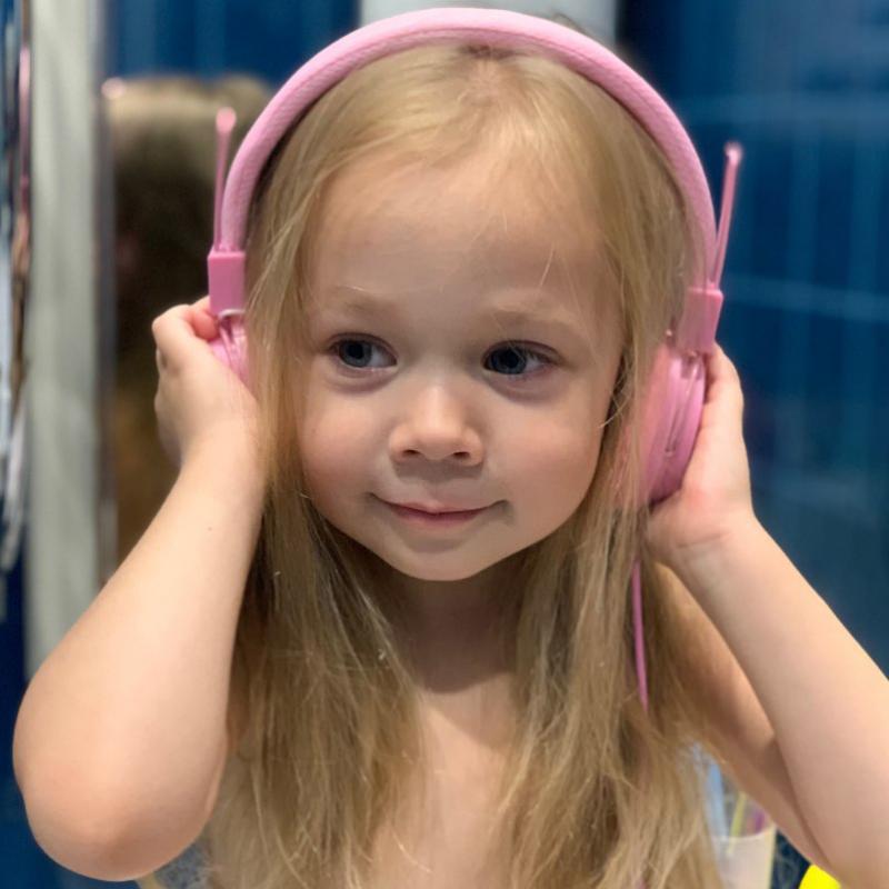 EP05 Foldable Headphone Children Headsets Portable Wired Headphone Stereo Bass Kids Headphones With Microphone Music Earphones