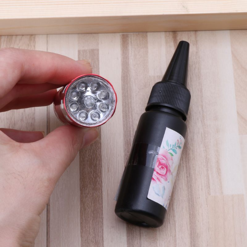 1 Pack UV Lamp UV Resin Kit Ultraviolet Cure Resin Solar Cure Resin UV Hard Glue B85D