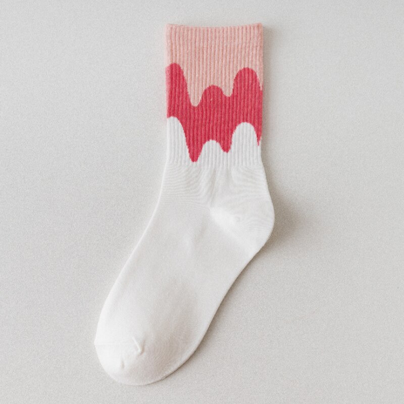 Trend Autumn and Winter Socks Female Gradient Ice Cream Wave Stripe Personality Crew Socks for Women: Pink