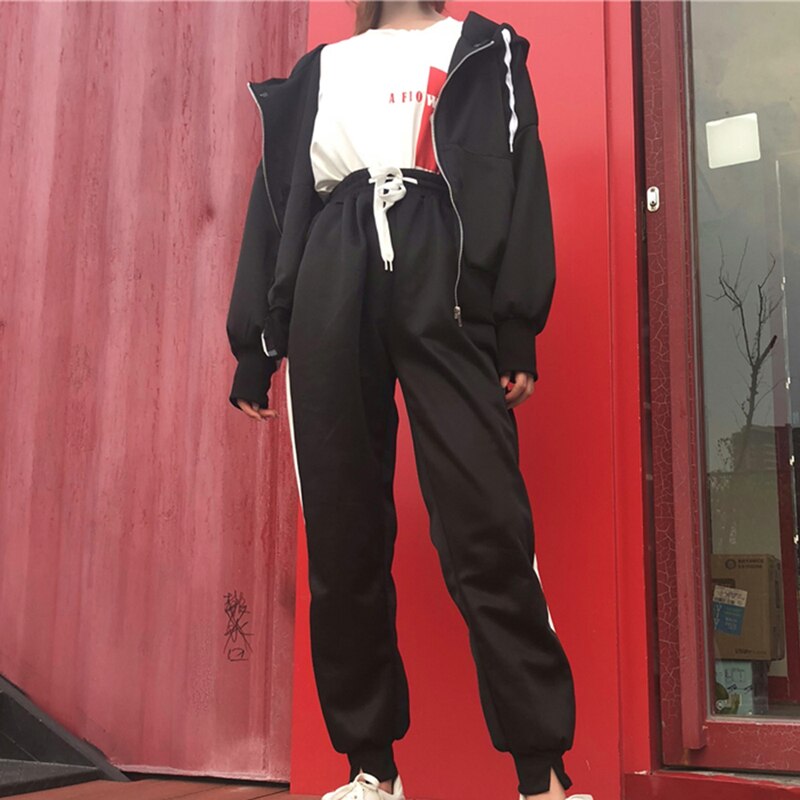 Vertvie Workout Tracksuits Women Zipper Crop Tops Drawstring Calf Length Pants Patchwork Sports Suits Oversize Coat Fitness: Black / M