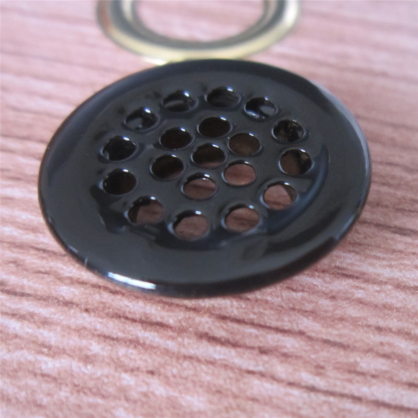 22 MM brass eyelet with net to avoid wind and dust for the coat and helmet breathable button: shinning black