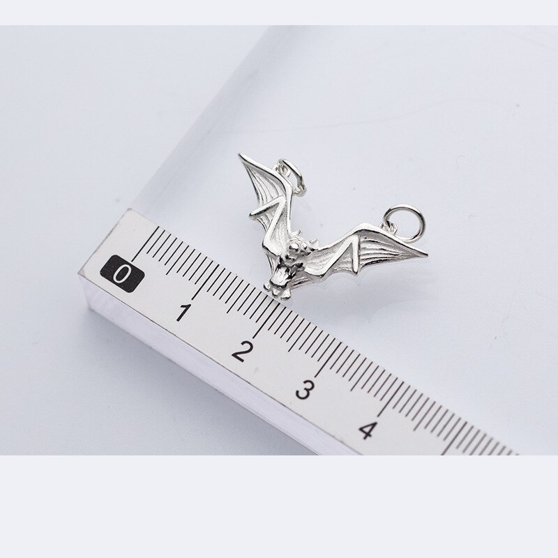 Personalità Modello Pipistrello Argento Pendenti E Ciondoli Per Gli Uomini Le Donne 925 Collana In Argento Sterling Connettore Pendenti Con Gemme E Perle Gioielli FAI DA TE Che Fanno I Risultati