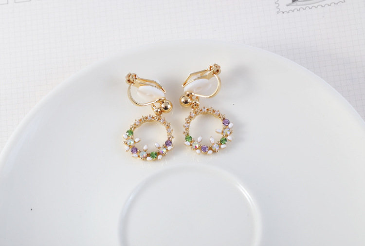 #39 dame luksus dingle klips på øredobber ingen gjennomhullet cubic zircon geometrisk rund form øreklips: Klips på øredobber