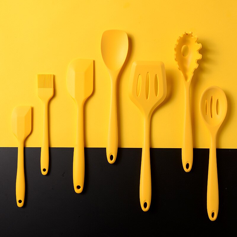 Silicone Cooking Utensil Set Wooden Handle Spatula Soup Spoon Brush Ladle Pasta Colander Non-Stick Cookware Kitchen Tools