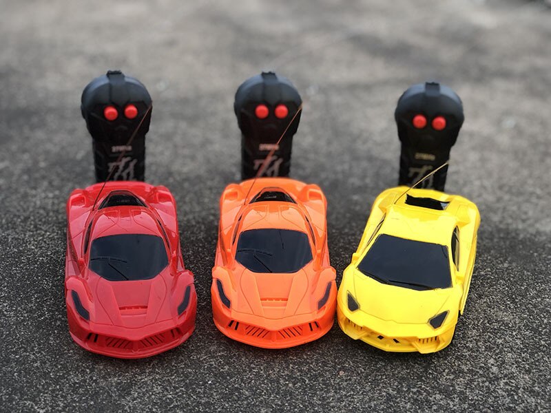 RC Auto Rijden Sport Cars 1:24 Drive Modellen Afstandsbediening Auto RC Vechten Speelgoed Cadeau voor Kinderen