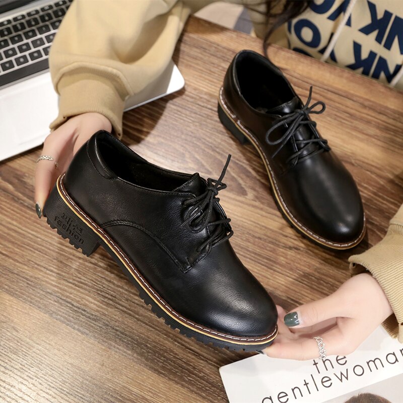 Chaussures décontractées en cuir solide pour femmes, chaussures plates automne-hiver oxford pour femmes, chaussures à lacets à semelle épaisse et à bout rond: Mat / 8.5