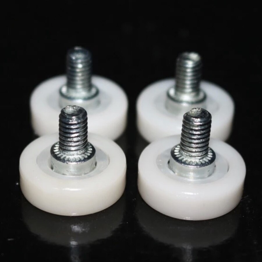 Set van 4 gefreesde nylon wielen met een diameter van 50