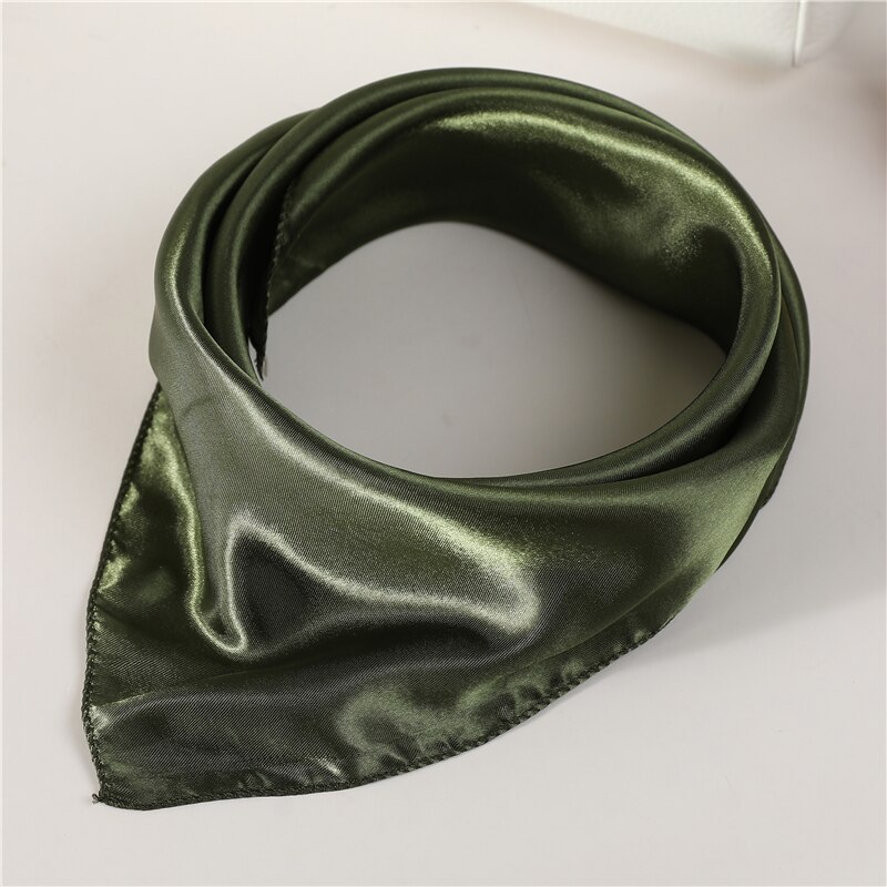50cm små firkantede tørklæder til kvinder foulard hår pandebånd halstørklæde bandana solid satin hår tørklæder taske bindebånd: Fd96- hærgrøn
