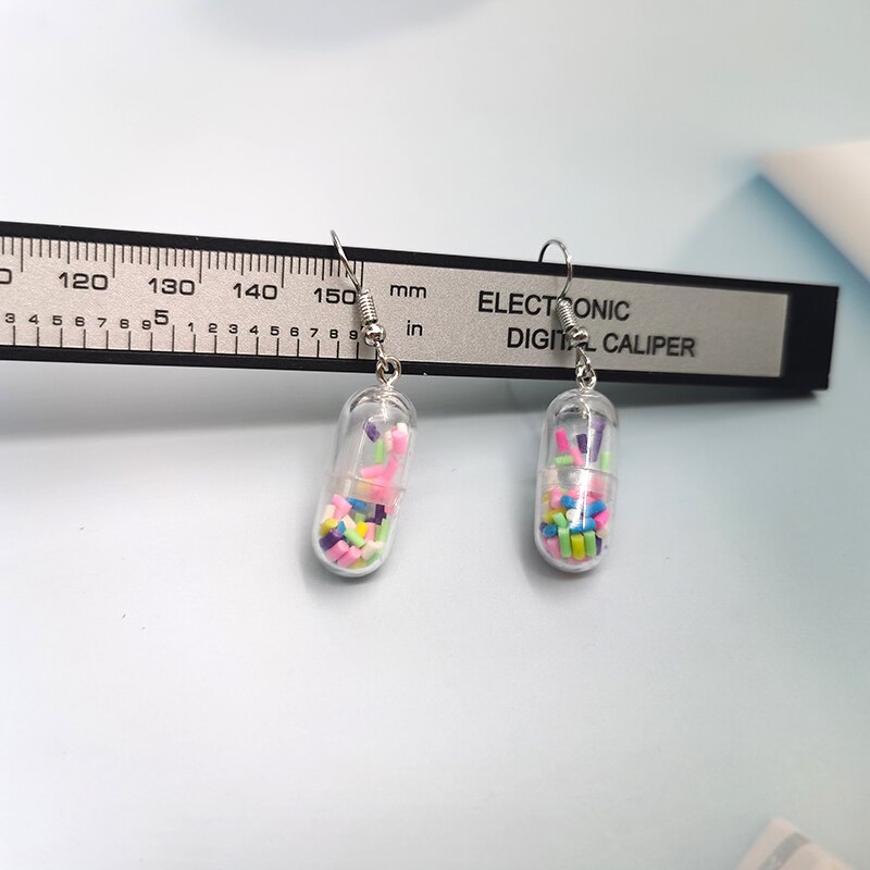 1 Paar Europese Leuke Kleine Capsule Oorbellen Voor Vrouwen Meisje Leuke Dangle Earring Handgemaakte Creatieve Sieraden EC345