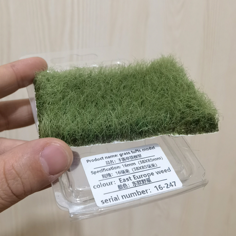 Simuleringsmodell gress plen håndrevne blomsterklaser modellbygging hagedekorasjon gjør-det-selv-materialer modell forstad vegetasjon: Grønn