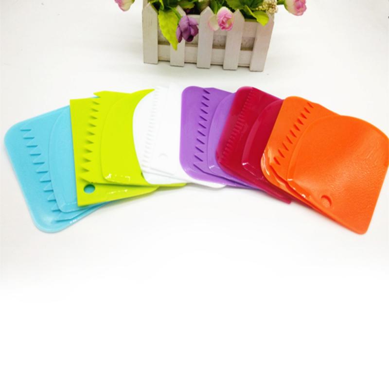 3pcs/set Cake Spatula Plastic Cake Smoother Scraper Set Dough Cutter Cakes Icing Baking Tools Kitchen Accessories