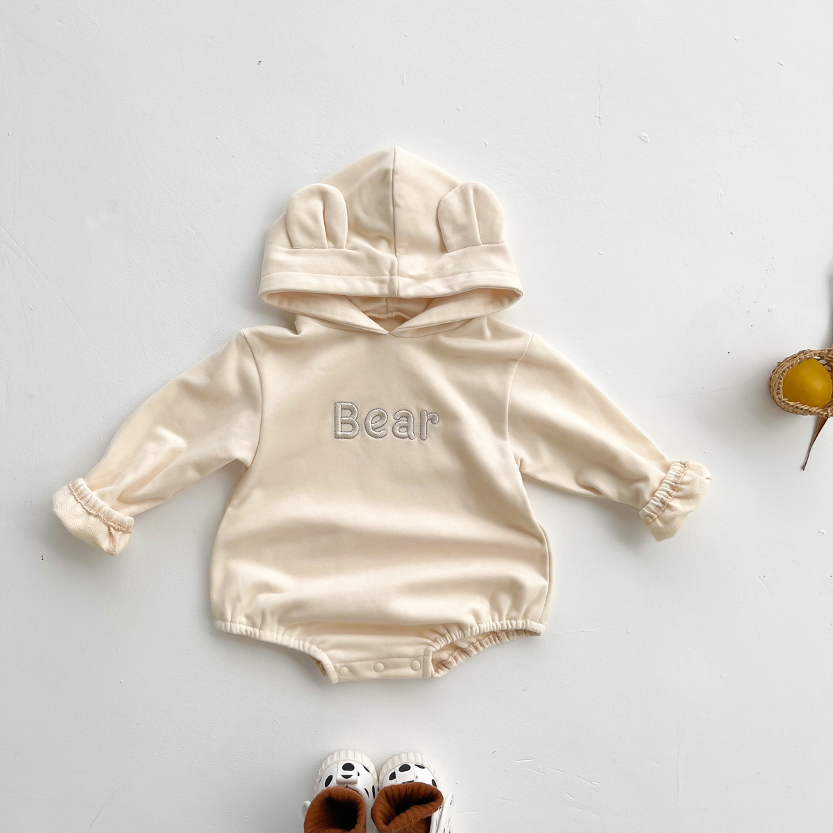 Frühlings- und herbst-Baby-Karosserie mit hasenohren, bestickt mit bärenmotiven, langärmelig, kapuze, baumwolle: Beige / 12m