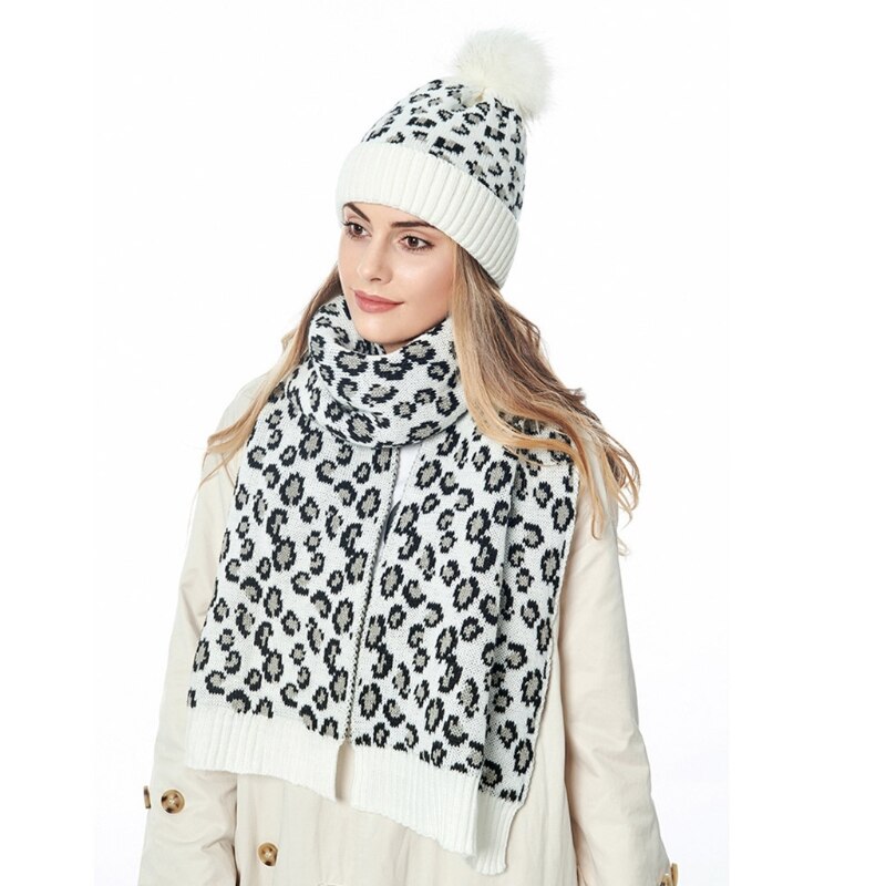 Dam stickad mössa och halsduk i 2 delar vinter vintage leopard fluffig pompom med manschett döskalle tjockare sjal halsvärmare