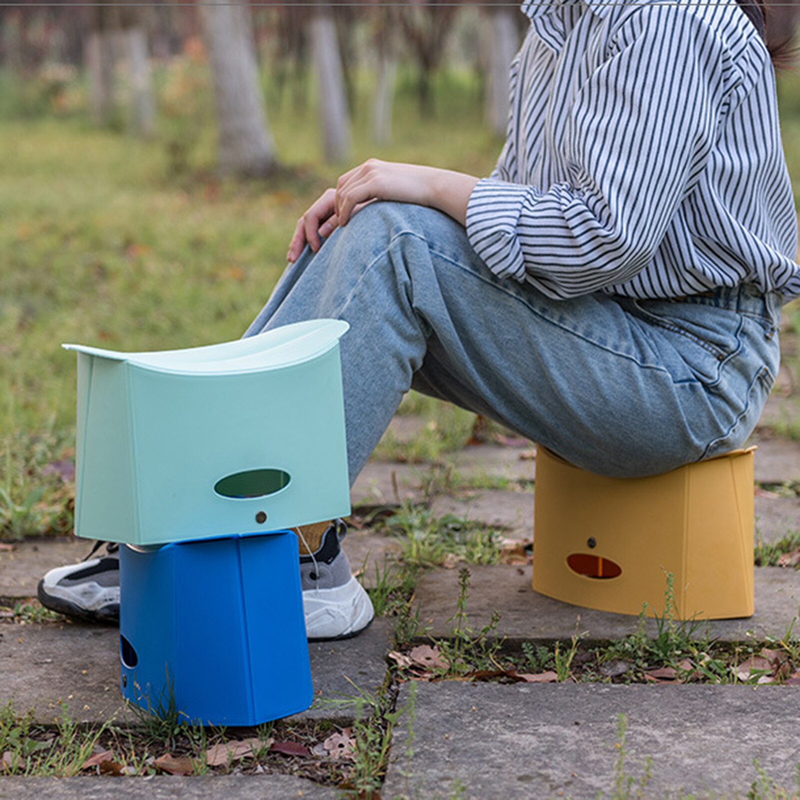 Plastic Folding Step Stool Home Train Outdoor Fishing Portable Stool Ultra Light Mini Camping Chair Bathroom Low Stool