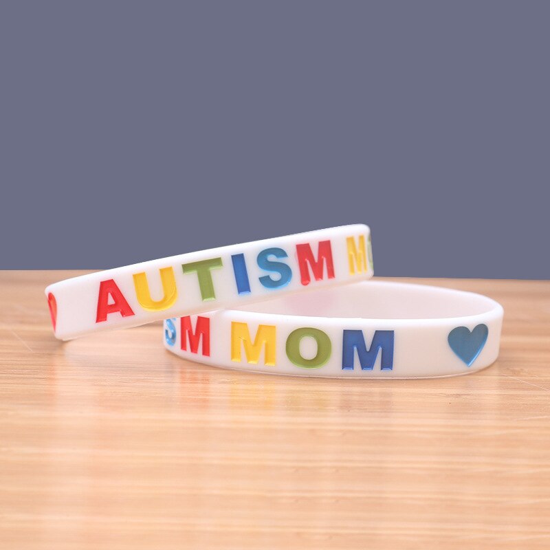 PBR157(1), "Autism Dad and Mom" Print Black/White Puzzle Pieces Ribbon Autism Awareness Wristband Silicone Rubber Bracelets
