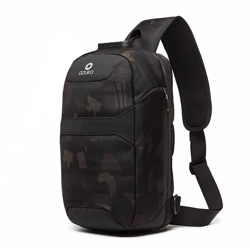 OZUKO, gran capacidad, paquete de pecho para hombre, bolsa cruzada de pecho resistente al agua, bolso de hombro masculino con paneles, bolsas de carga USB para hombres, Tasjes: Camouflage