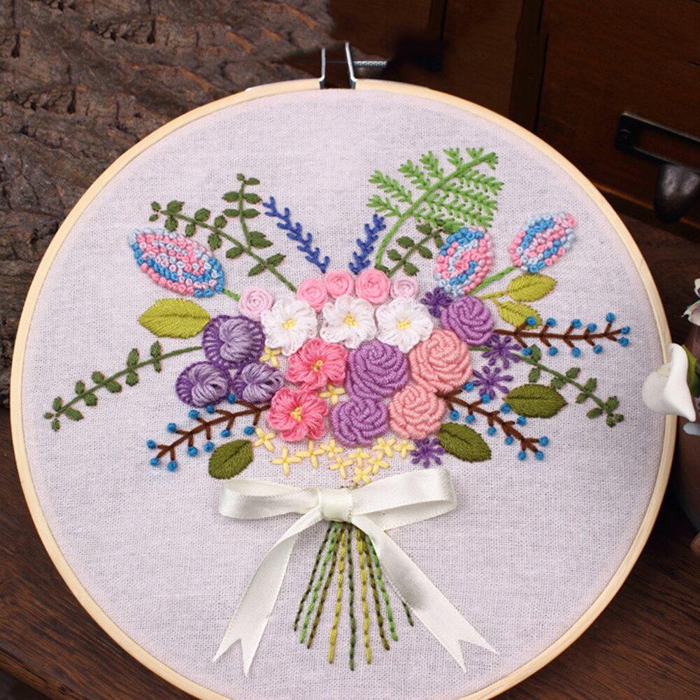 Adult Embroidery set Wife Embroidery cloth Flowers Pattern Needles: 2