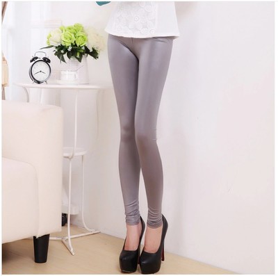 Sexede tynde sorte leggings i imiteret læder efterårsleggings til kvinder, leggings i elastisk plus size