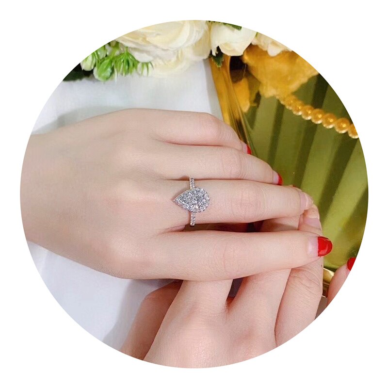 Huitan Weibliche Ring Träne Geformt mit Zirkonia Bling Bling Braut Hochzeit Zeremonie Party Ringe Engagement Schmuck