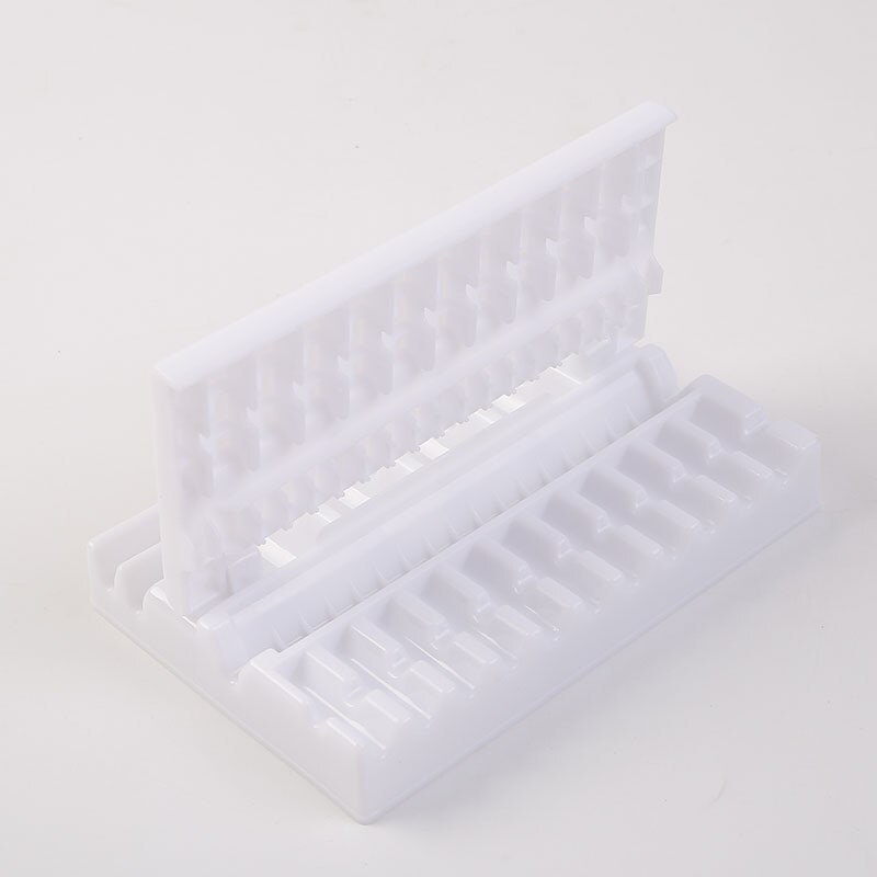 Manual Sign Meat Wearer Vegetables Food String Grill Multi Skewers Kebab Maker Barbecue Stringer Outdoor BBQ Lazy Gadget: one pcs white