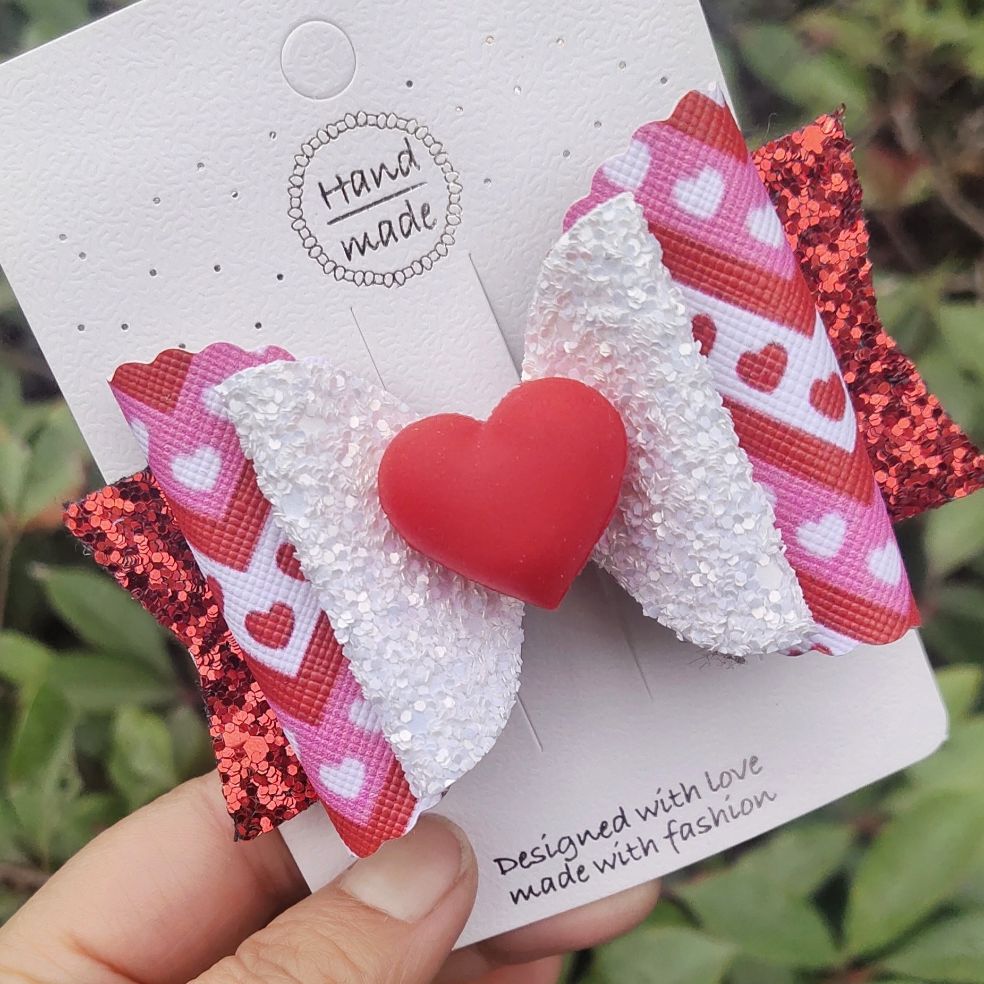 Love Hair Grip main image 1