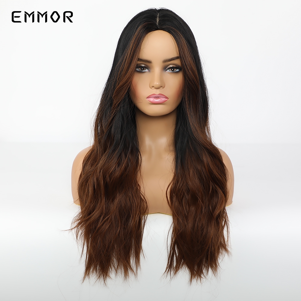 Pelucas largas de pelo sintético ondulado emmor, color castaño oscuro con reflejos rojizos y flequillo, con degradado de alta temperatura para uso diario.