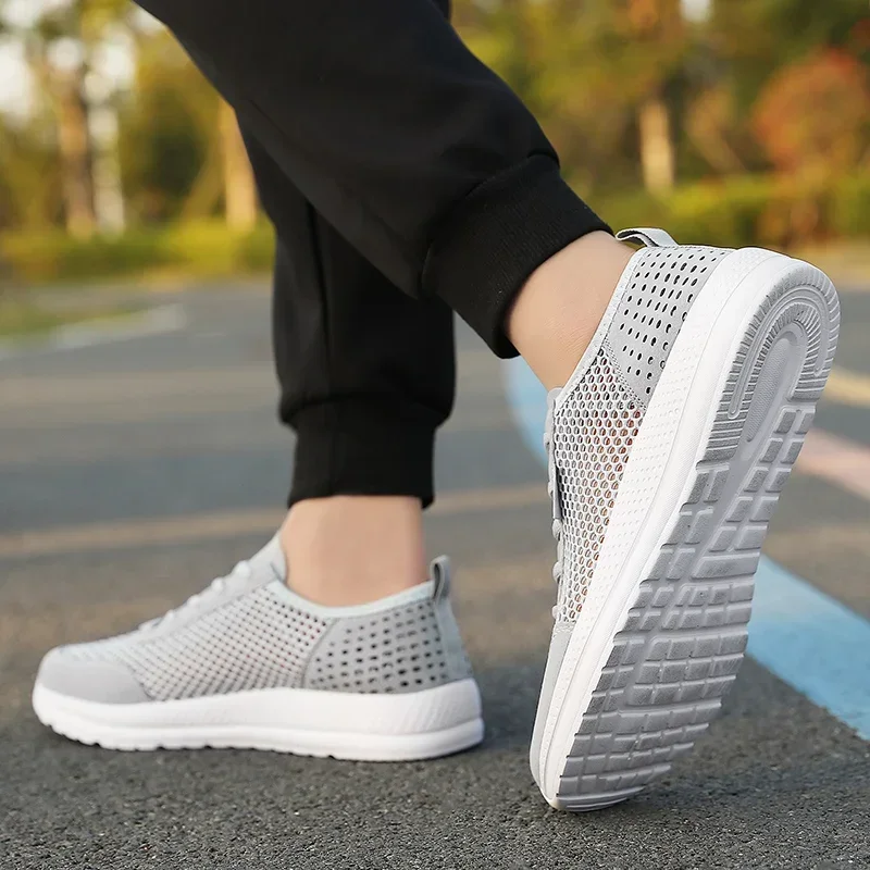 YRZL Herren-Laufschuhe, leicht, atmungsaktiv, modisch, schwarz, Luft-Sneaker, bequem, lässig, weiche Sohle, Sportschuhe für Herren