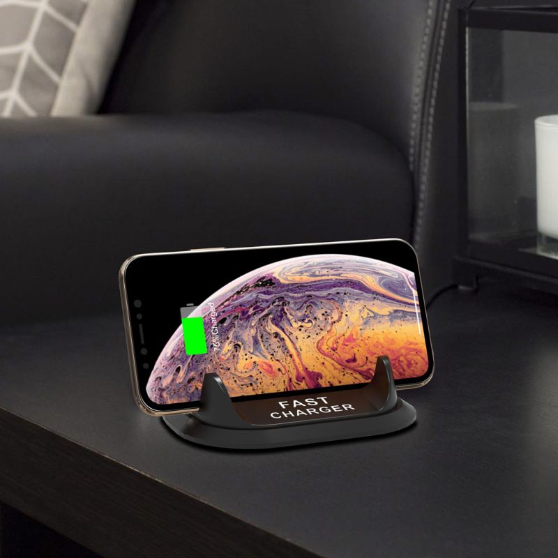 Anti Slip Auto Dashboard Mobiele Telefoon Houder 10W Qi Draadloze Oplader Stand Mount