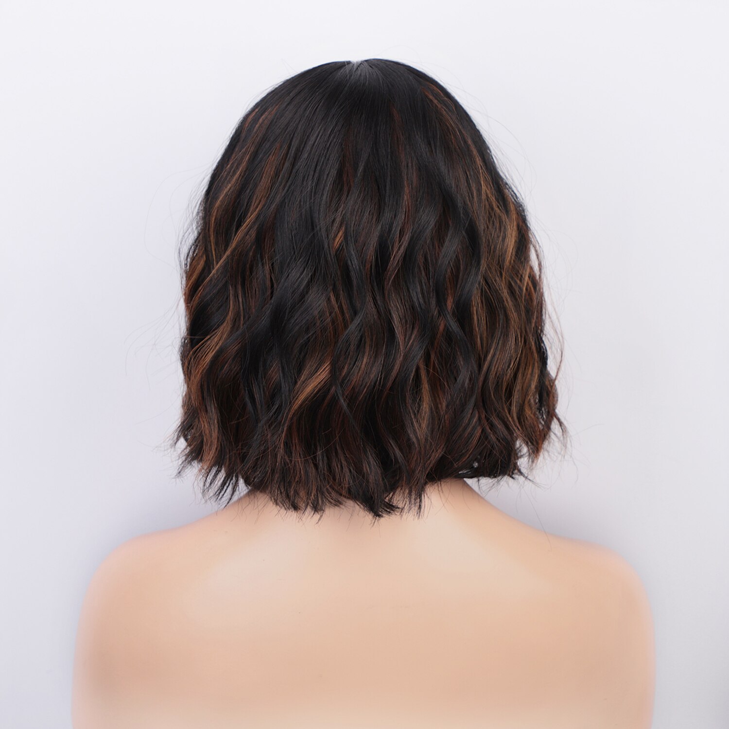 SUe EXQUISITE Wavy Wig 12'' Short Bob Wigs With Air Bangs Shoulder Length Women's Curly Wavy Short Wig for Halloween Costume