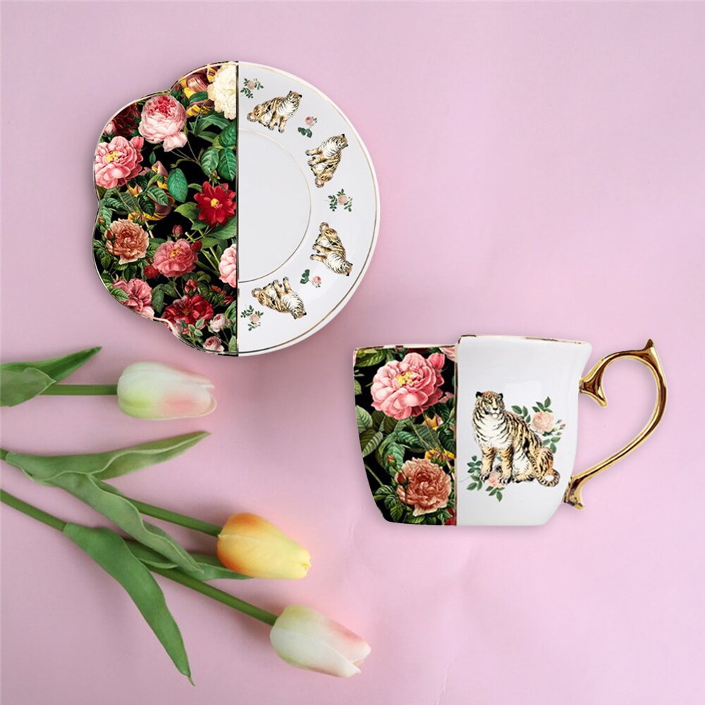 retro arabskie filiżanki robić kawy ceramika kubki spodki popołudniowe TeaSet Espresso filiżanka kawy asymetryczna róża i grafika z tygrysem porcelanowe kubki