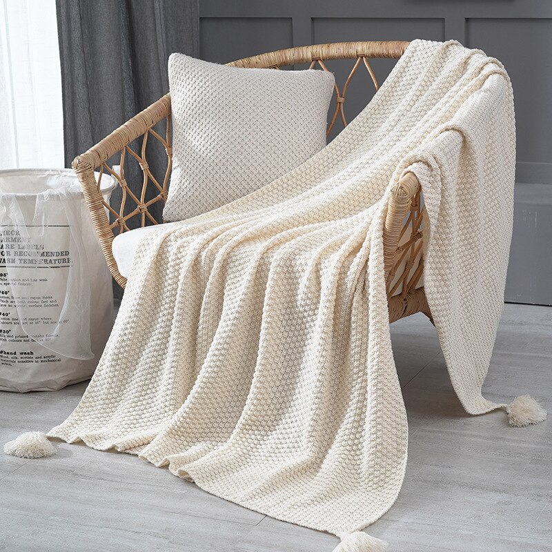 Nordic Thread Blanket with Tassel Solid Beige Grey Throw Blanket for Bed Sofa Home Textile Cape Knitted Wool Blanket: Beige / 120x150cm