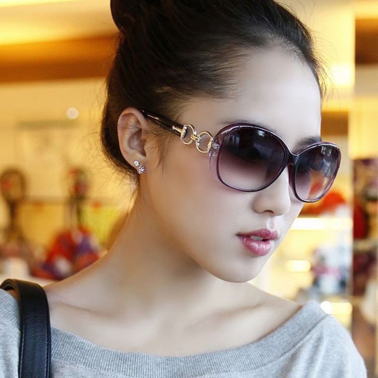 Luxe Italiaanse Zwarte Zonnebril Vrouwen Volledige Star Zonnebril Vrouwelijke Spiegel Retro Vierkante Dames Zonnebril Shades
