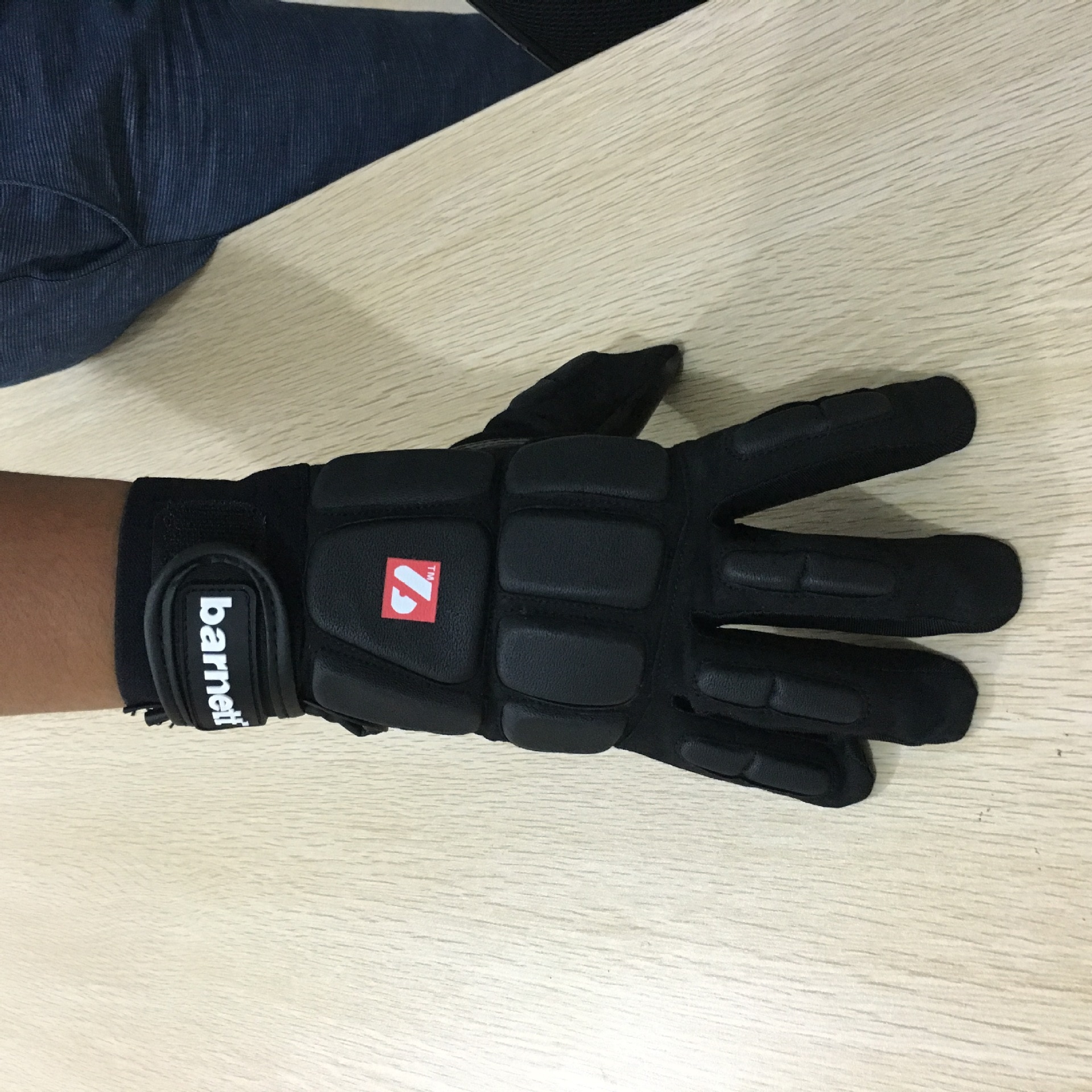 Guantes de pelota de fútbol americano de Gel de sílice duradero guantes de deporte tácticos militares guantes de rugby motocicleta equipo de pelota de playa