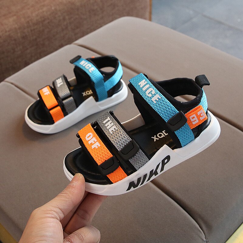 Drengesandaler blød bund børns strandsko børn sandaler baby komfortable sandaler piger strandsko børn casual sandaler: Blå / 22( længde 14.5cm)