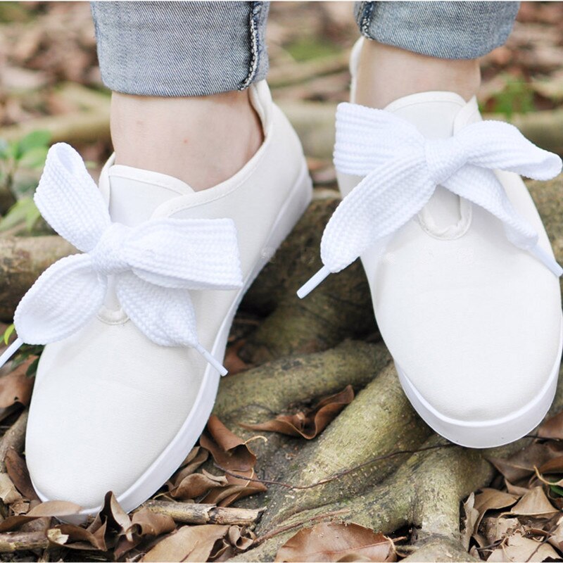 Lacets avec nœud papillon, 4 couleurs, largeur 3 cm, longueur 60 cm, pour chaussures de sport et de loisirs: White
