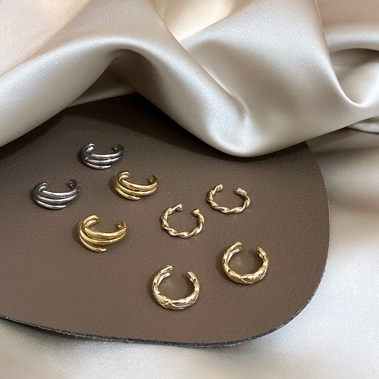 Charms Gold Silver Color Geometric Circle Letter C Small Clip on Earrings without Piercing Minimalist Earcuff Earring Jewelry