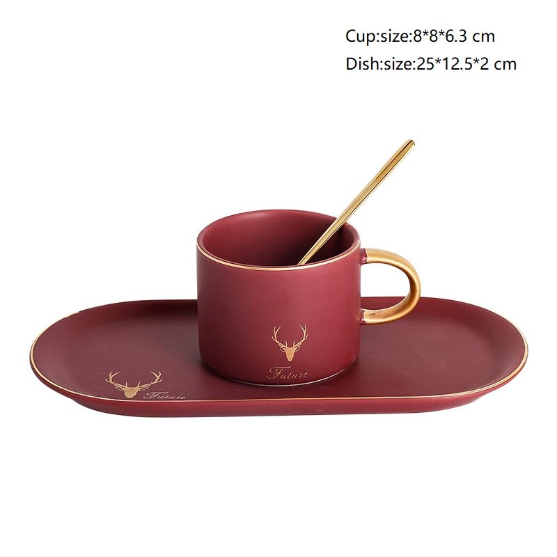 Gold Rand Kaffee Tasse Untertasse Löffel einstellen Keramik Frühstück Milch Tassen Tee Soja Milch Frühstück Becher nordisch Nachtisch Platte Luxus: A-rot