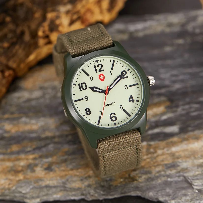 Outdoor Sporten Populaire Heren Stijl Modieuze Casual Waterdicht Horloge Geschikt Voor Heren Lichtgevende Quartz Horloges