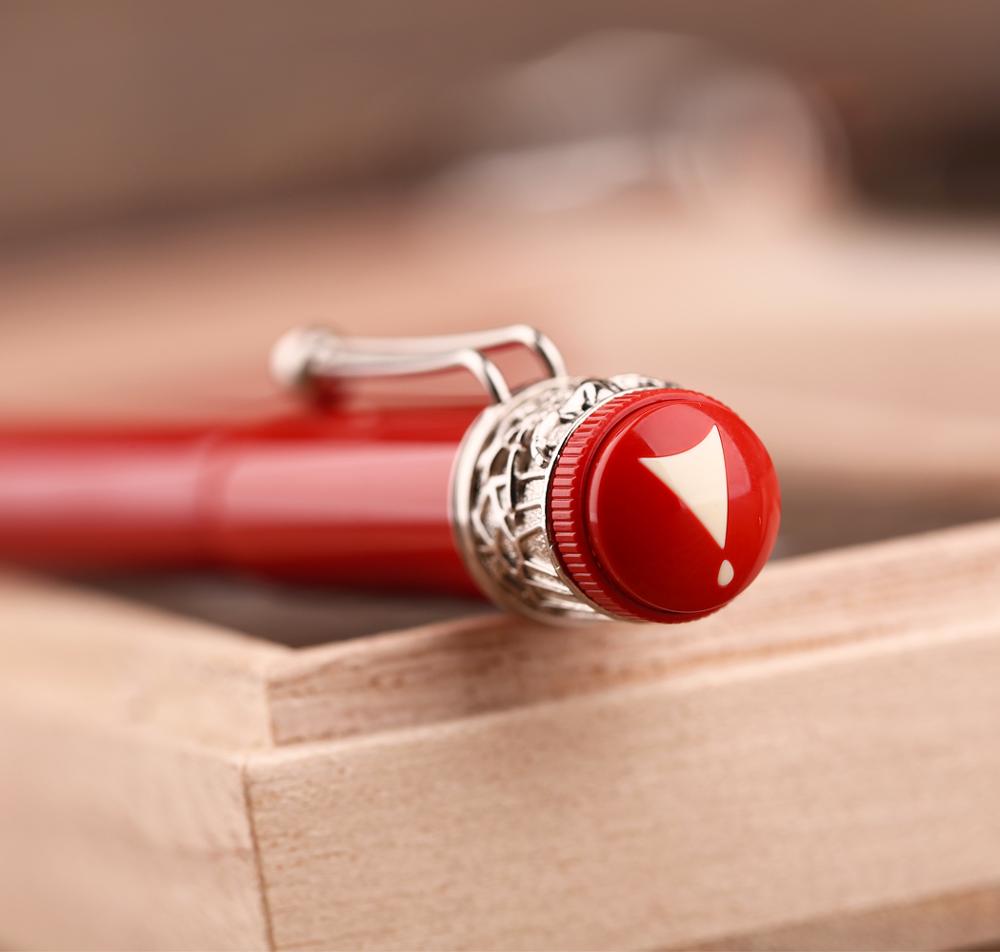 Moonman Master F9 Metal Fountain Pen Snake / Spider Piston Ink Pen F Nib 0.5mm Original Box