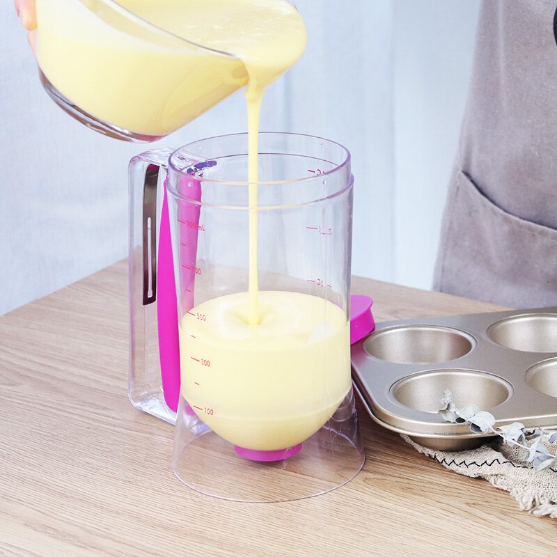 Baking Essentials Cake Batter Cream Dispenser Dough Cupcake Batter Dispensers handheld Muffin pancake Separator Measuring cup