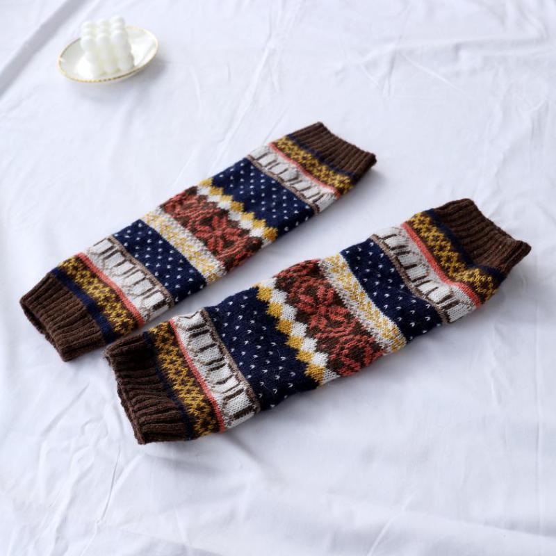 Autumn And Winter Japanese Snow Knitting Leg Cover Thickened Warm Foot Cover Boot Cover Women 1pair