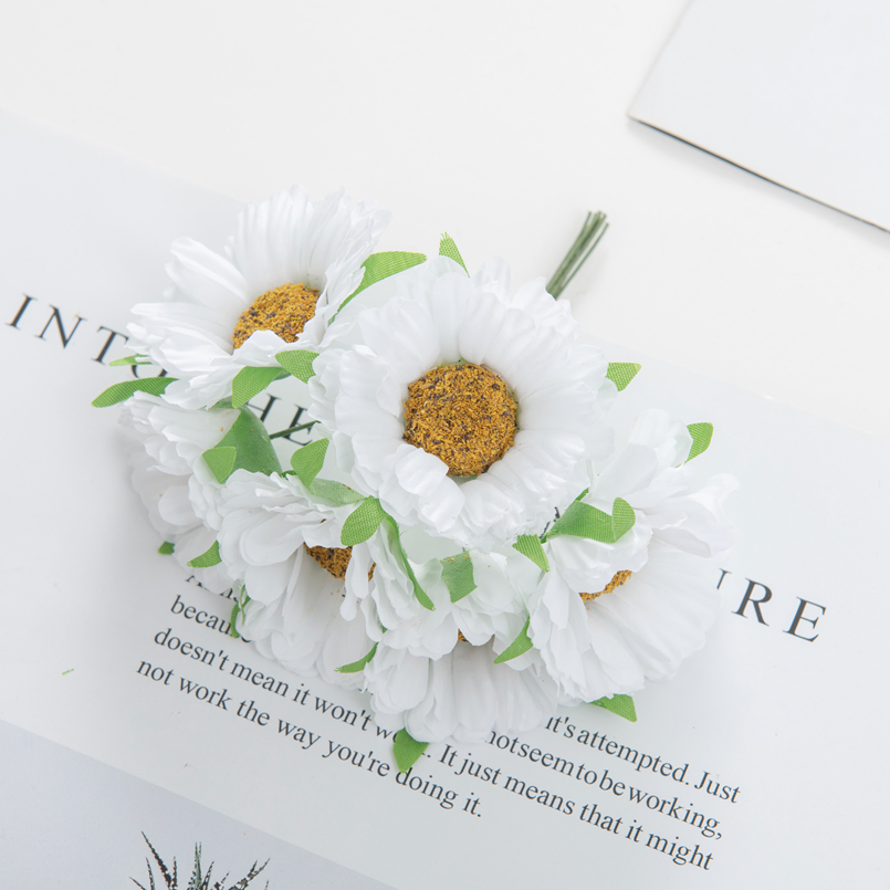 Kunstige blomster festival hjemdekorasjoner rom bryllup dekorativ krans silke tusenfryd gerbera gjør-det-selv-eske utklippsbok bil: Xs / Hvit