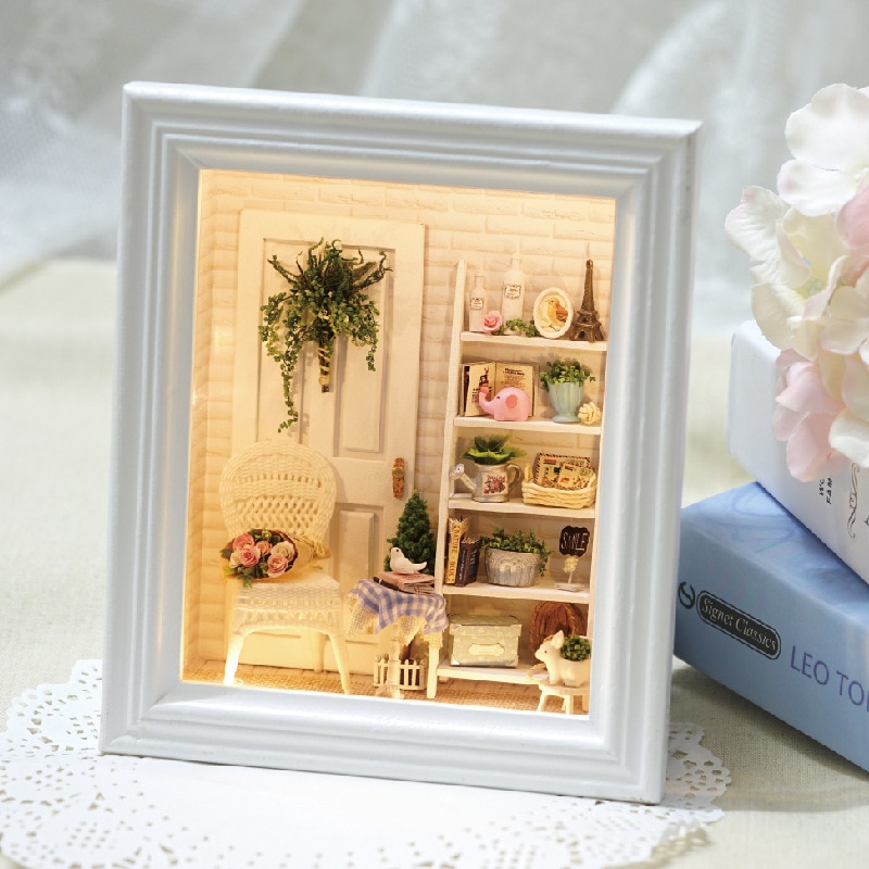 Diy Handgemaakte Sunshine Zakka Kamer Fotolijst Assembleren Miniatuur Meubels Handwerk Hout Kids Creatieve Poppenhuis Pop