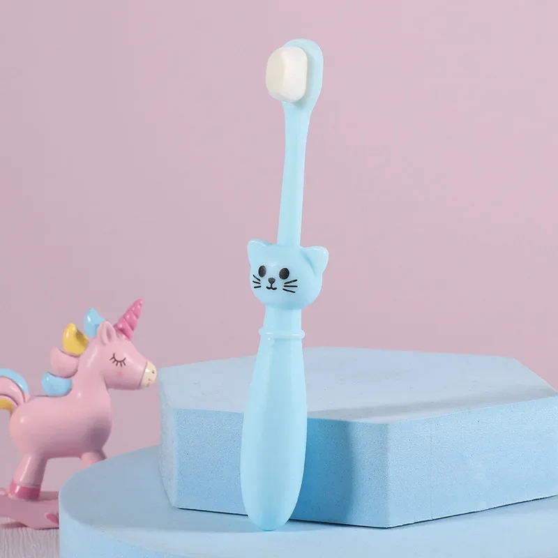 Bébé enfants brosses à dents Ultra doux brosse à dents enfants brosse à dents 360 brosse à dents fil à dents garçons filles soins des dents: Bleu
