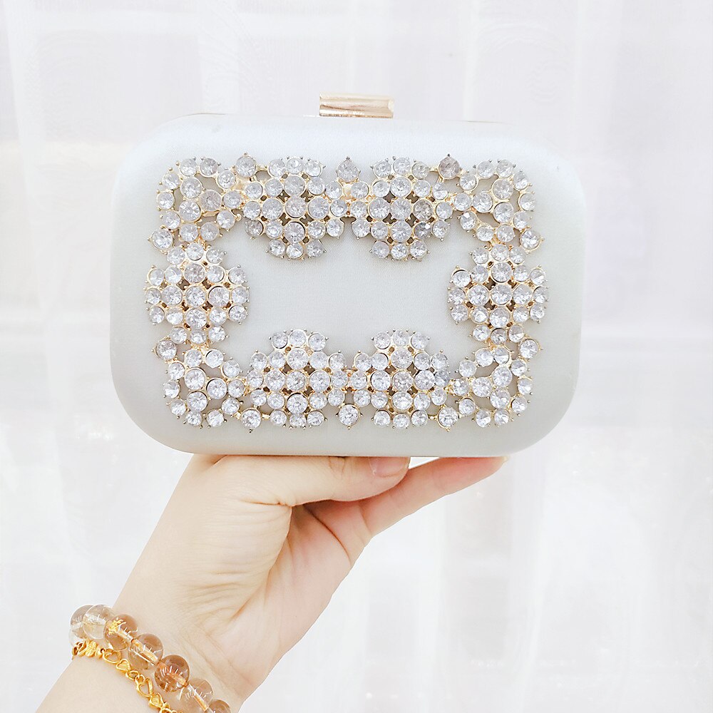 Diamanten Bloem Kristal Clutch Avondtasje Gouden Party Purse Vrouwen Wedding Bridal Handtas Pouch Lady Luxe Soiree Pochette Zak: silver