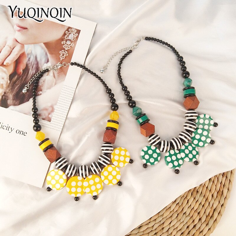 Trendy Resin Wood Necklaces With Circle Pendant for Women Round Geometric Acrylic Beaded Chains Jewelry Necklace