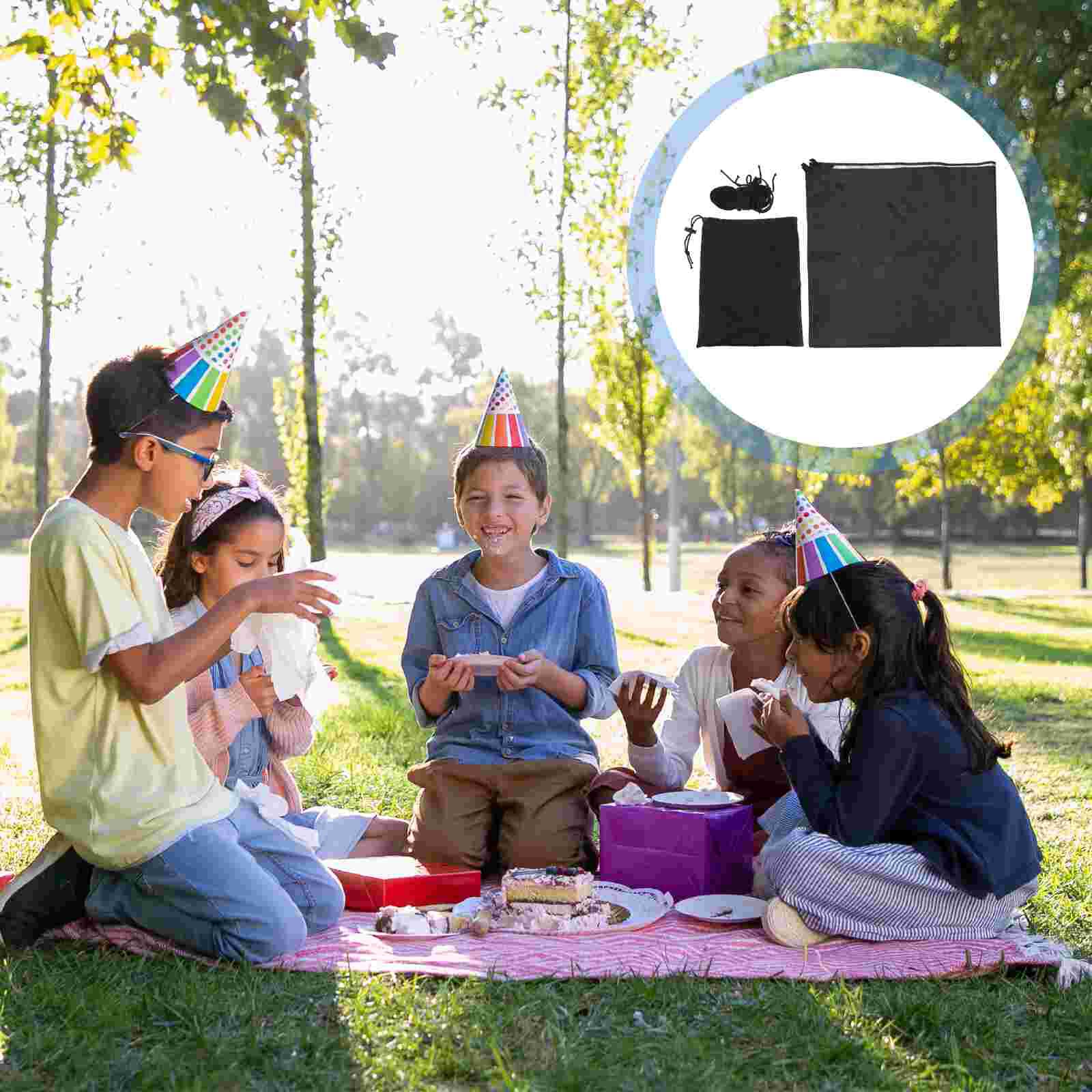 1 Set Waterproof Picnic Blanket Portable Outdoor Cushion Multi-functional Beach Tent: Default Title