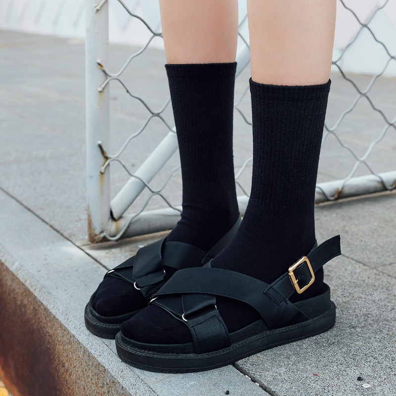 Moda w stylu Harajuku kobiece długie skarpetki biały kolor moda koreańskie damskie w stylu świąteczne bawełniane skarpetki meias szczęśliwy kobieta skarpety