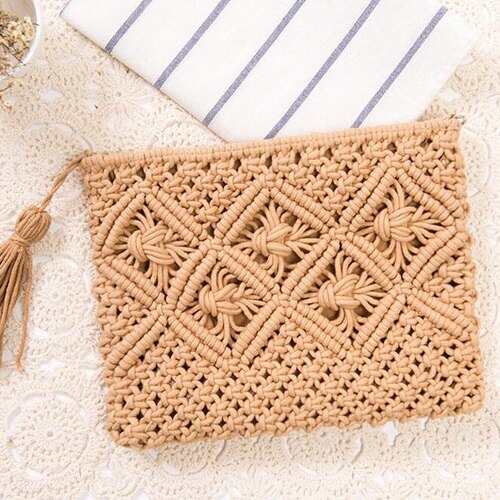 National Style Woven Bags Clutch Hollow Out Straw Handbags Vintage Rattan Beach Bag String Knitted Tassel Hand Tote: camel